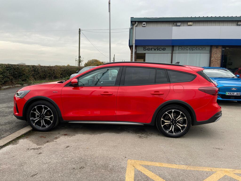 Ford Focus 1.0 Mhev Active X Mild Hybrid Estate Mega Spec EO25TFN Red #4