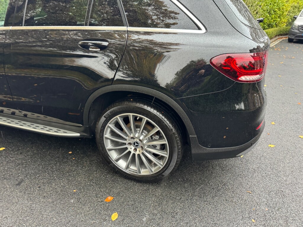 Mercedes-Benz 220 Glc D 4Matic Amg Line Immaculate Black #33