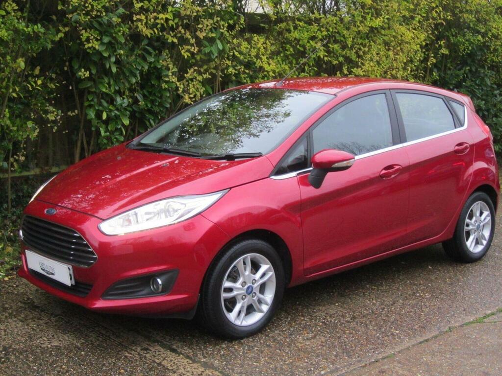 Ford Fiesta Hatchback 1.0T Ecoboost Zetec Euro 6 Ss 20 GX65LGG Red #3