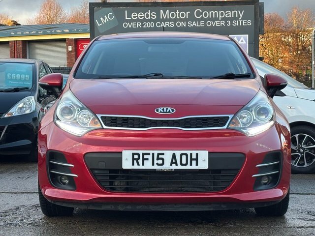 Kia RIO Hatchback Red #5