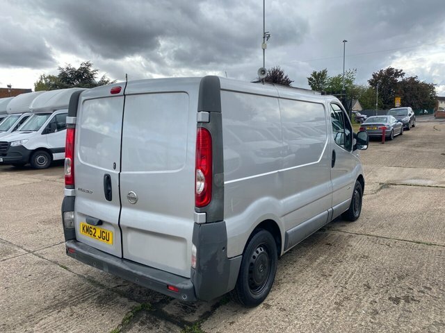 Nissan Primastar White #11