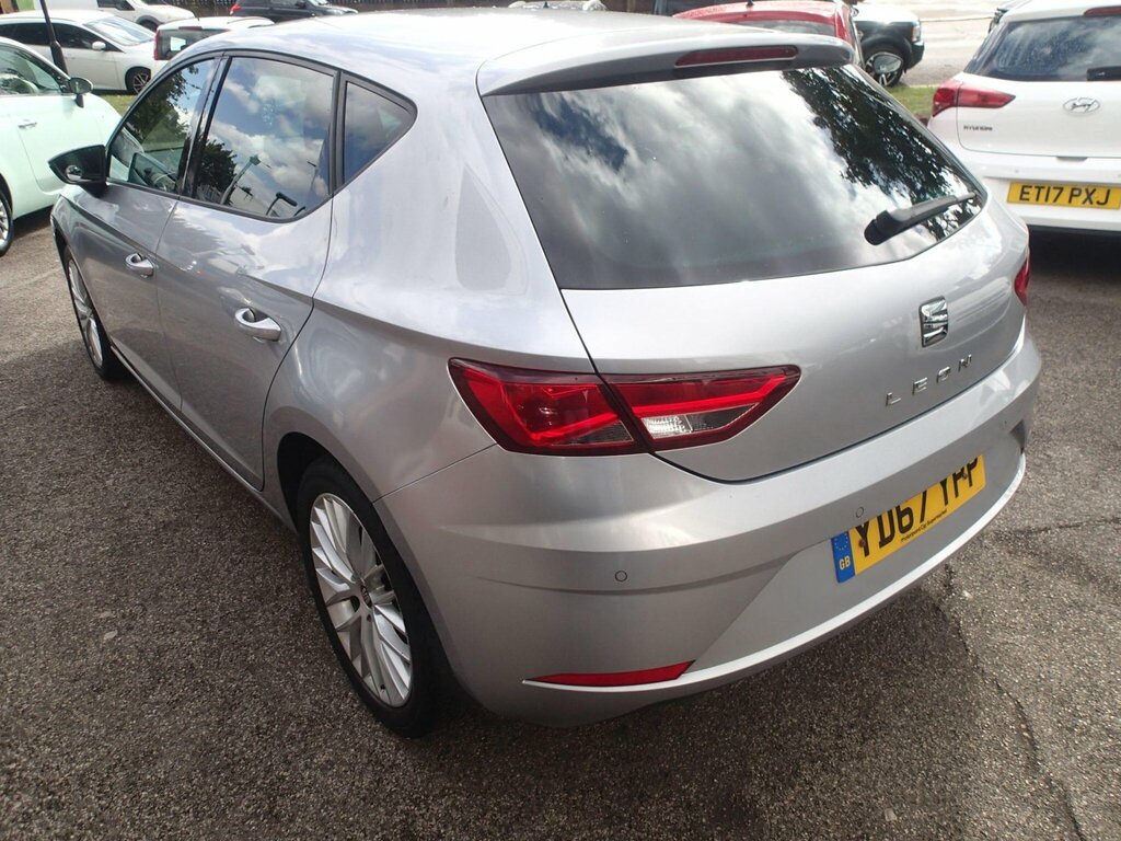 Seat Leon 1.2 Tsi Se Dynamic Technology Euro 6 Ss YD67YPP Silver #3