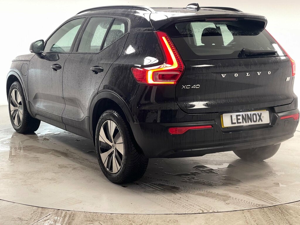 Volvo XC40 1.5H T4 Recharge 10.7Kwh Plus Euro 6 Ss YP72OWK Black #3