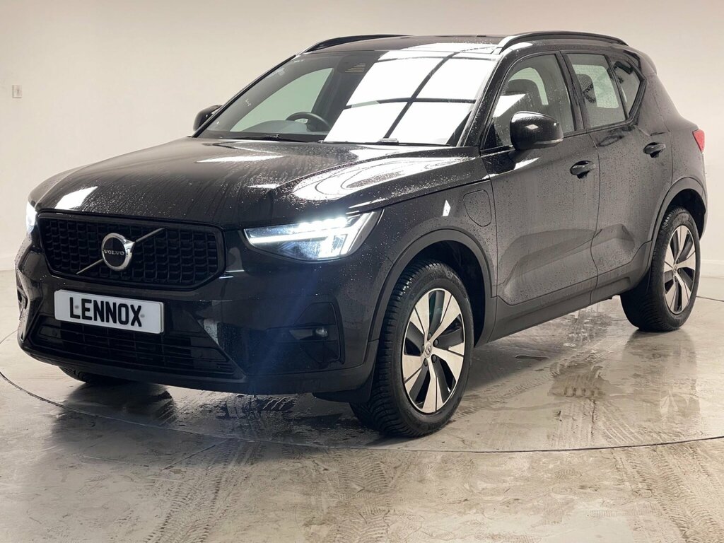 Volvo XC40 1.5H T4 Recharge 10.7Kwh Plus Euro 6 Ss YP72OWK Black #2