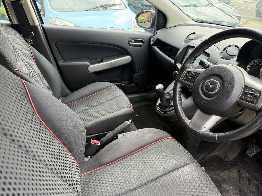 Mazda 2 1.5 Sport Blue #6