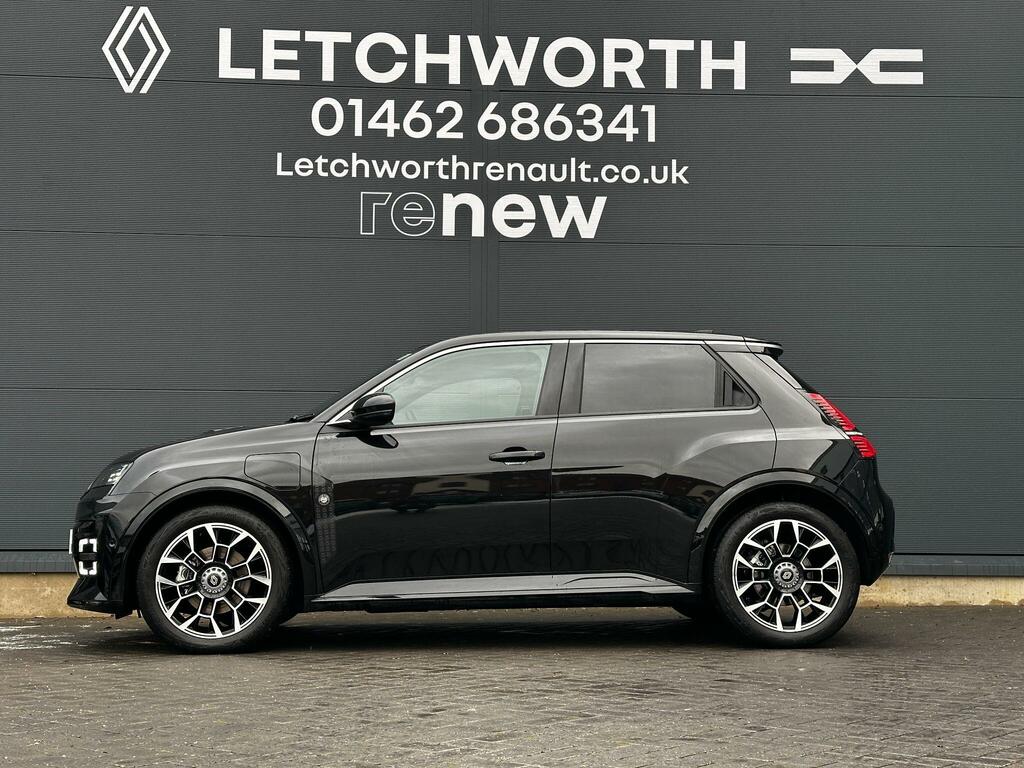 Renault 5 E-Tech Comfort Range 52Kwh Roland Garros  Black #3