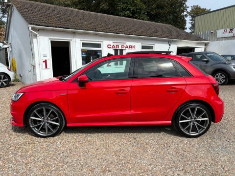 Audi A1 Sportback Tfsi Black   #6