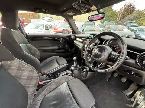 Mini Hatch Cooper 1.5 Chilli #5