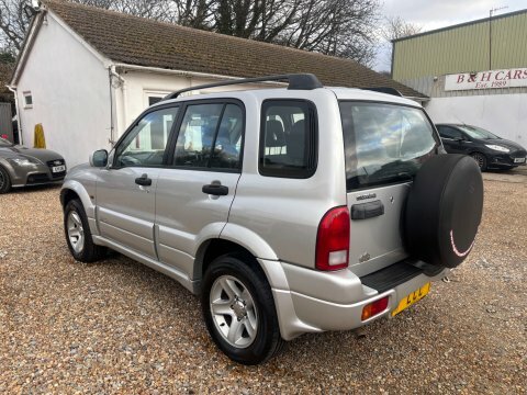Suzuki Grand Vitara 2.0 16V Look  #3