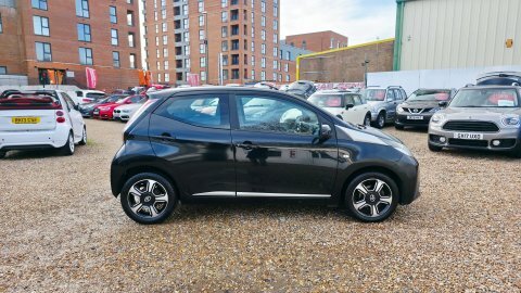 Toyota Aygo 1.0 Vvt-i X-clusiv #4