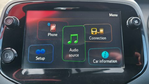 Toyota Aygo 1.0 Vvt-i X-play #6