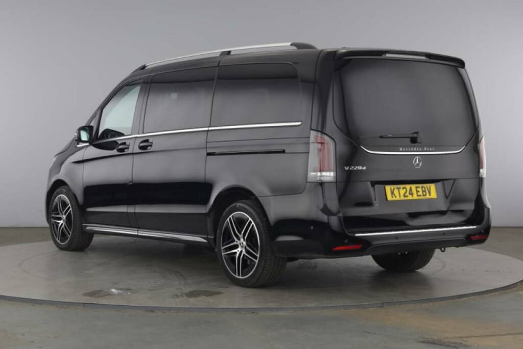 Mercedes-Benz V Class V220 D Amg Line 9G-tronic Long Black #2