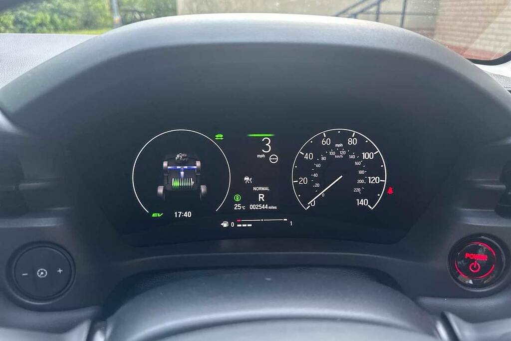 Honda Hr-V 1.5 Ehev Elegance Cvt White