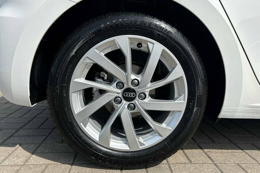 Audi A1 30 Tfsi Sport VN25YXU White #5