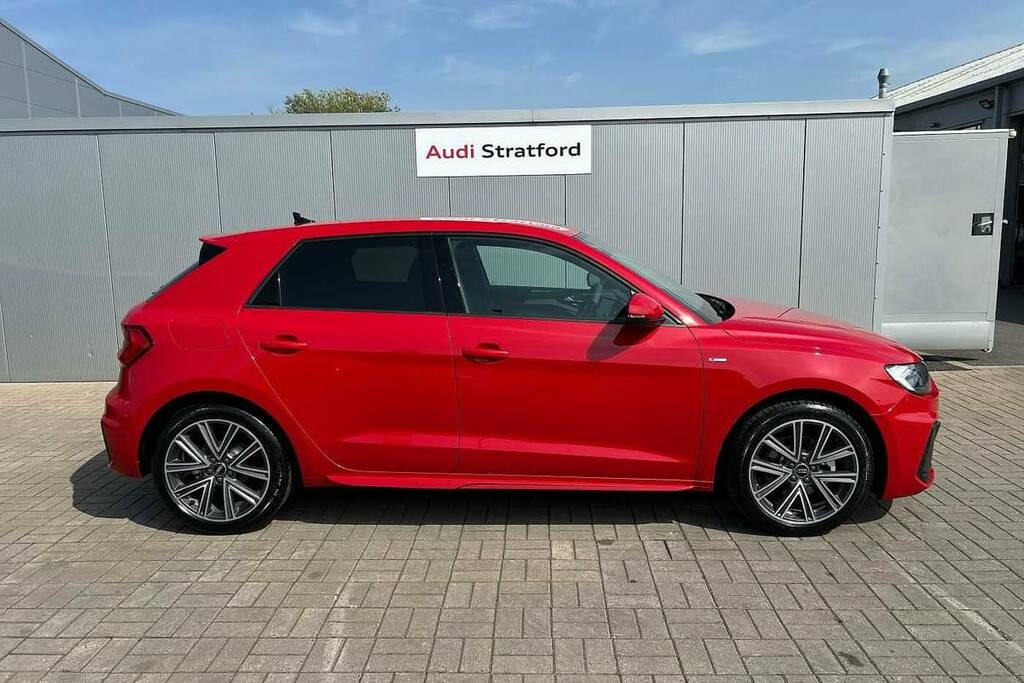Audi A1 30 Tfsi S Line S Tronic VN25HVB Red #4
