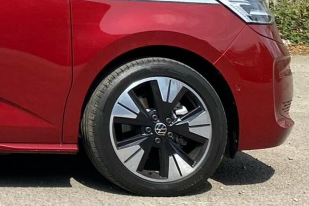 Volkswagen Multivan 2.0 Tdi Style Lwb Dsg BW25NVX Red #4
