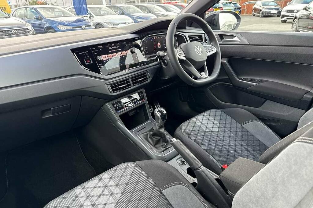 Volkswagen Taigo 1.0 Tsi 115 Black Edition VX75YWA Blue #2