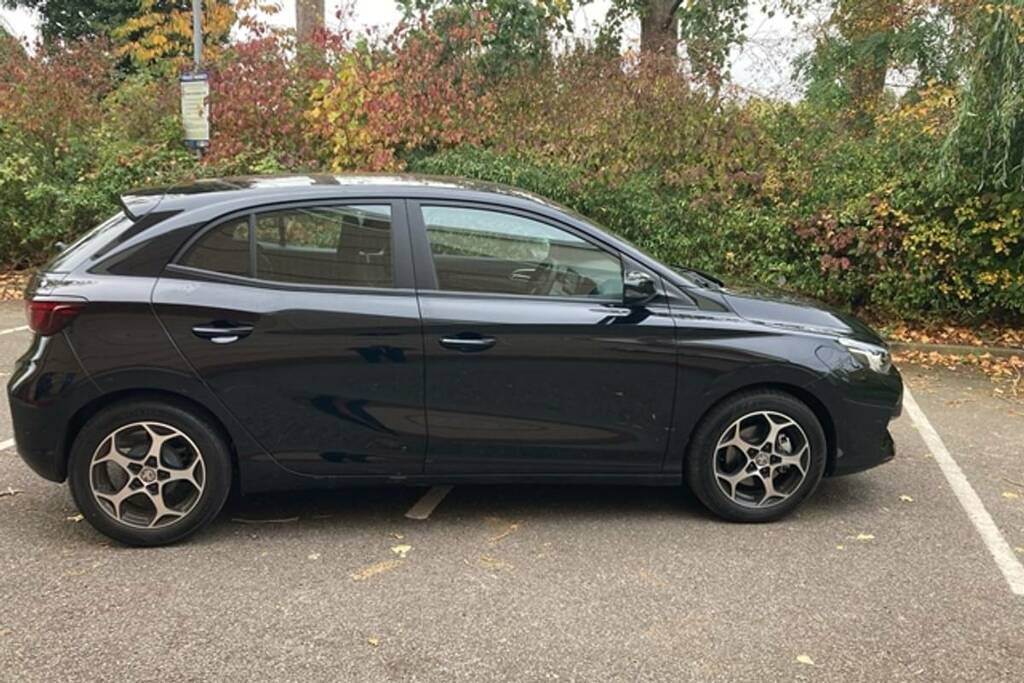 MG MG3 1.5 Se Black #5