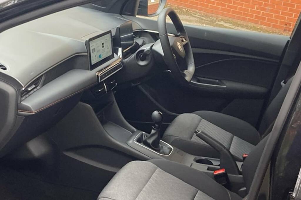 MG MG3 1.5 Se Black #2