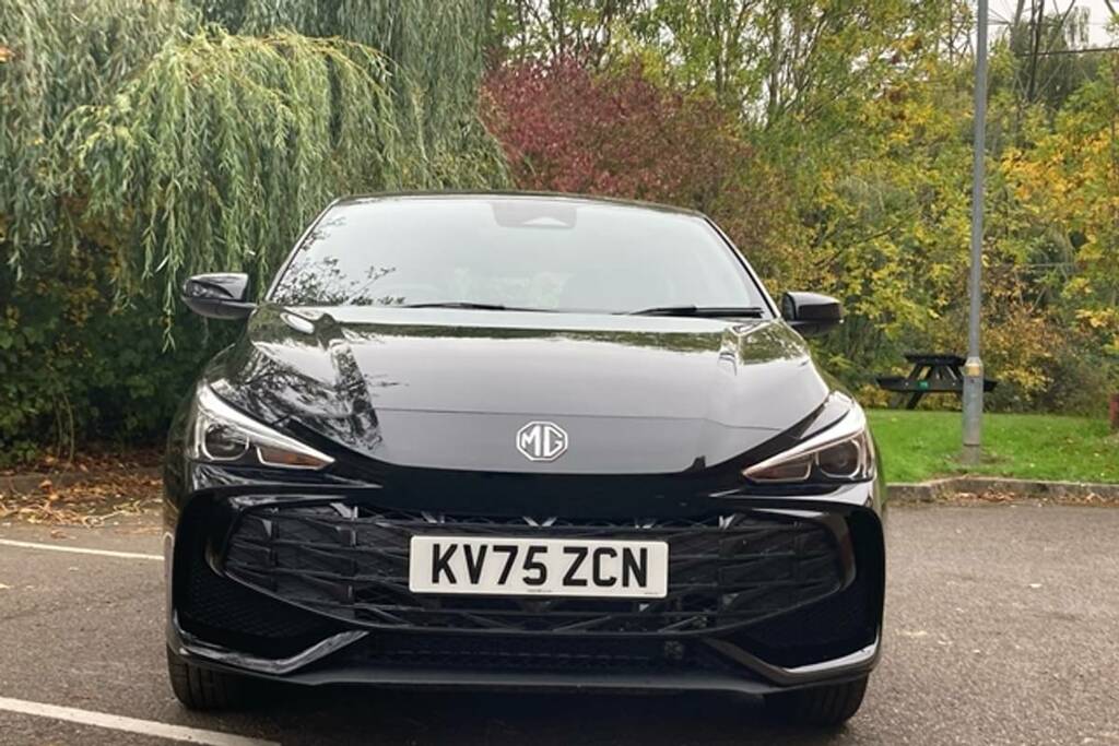 MG MG3 1.5 Se Black #4