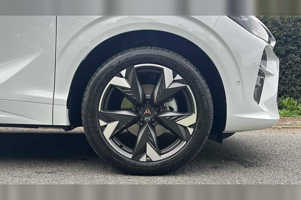 Cupra Terramar 1.5 Etsi 150 V2 Dsg VO75TNU White #5