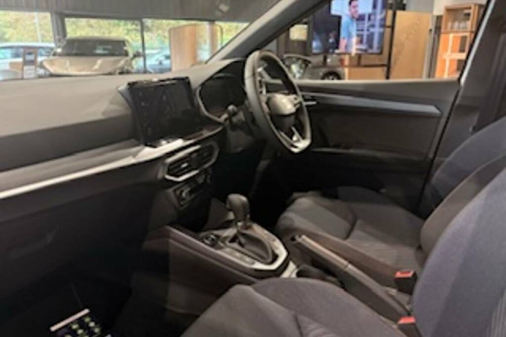 Seat Arona 1.0 Tsi 115 Fr Black Edition Dsg White