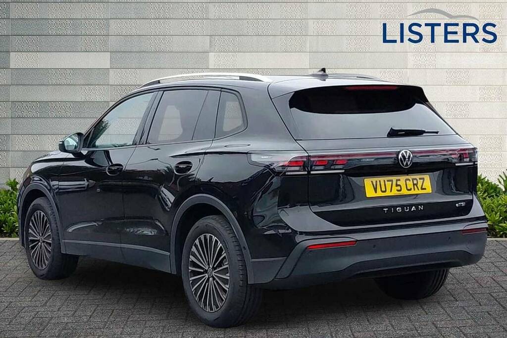 Volkswagen Tiguan 1.5 Etsi 150 Match Dsg VU75CRZ Black #3