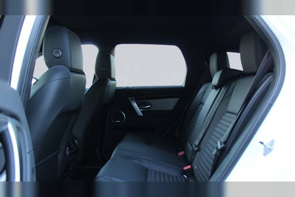 Land Rover Discovery Sport 1.5 P270e Dynamic Se 5 Seat VX75PSZ White #4