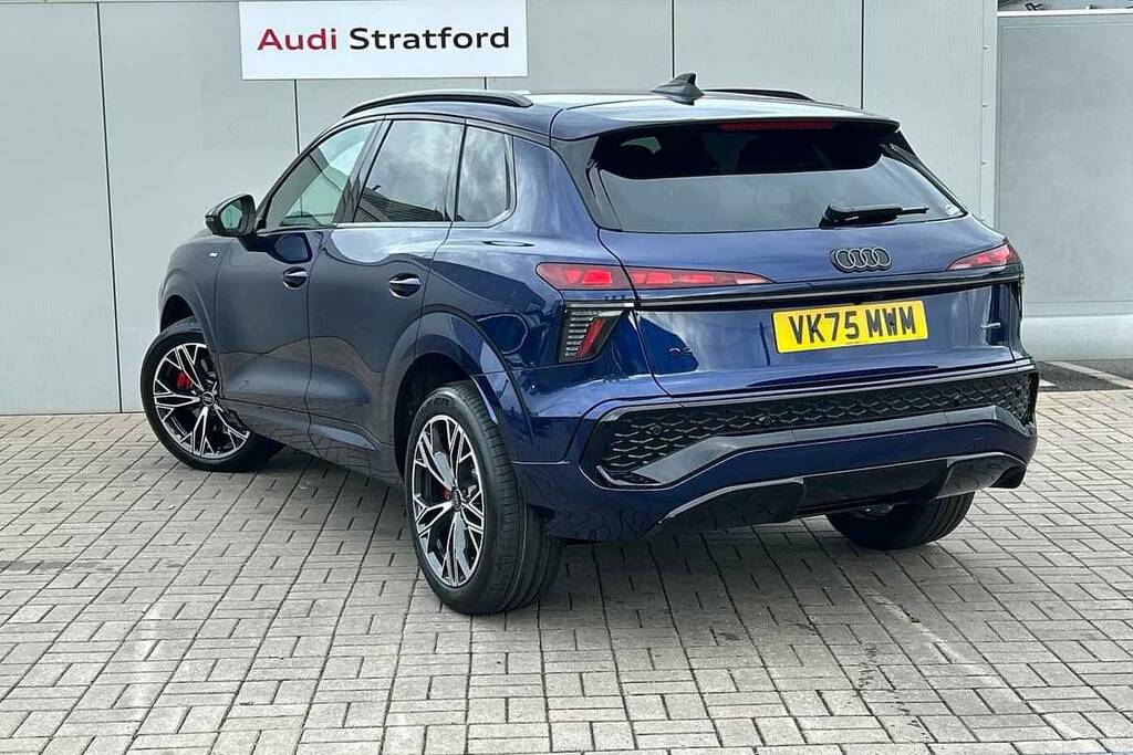Audi Q3 2.0 Tfsi 265 Quattro Launch Edition S Tronic VK75MWM Blue #3