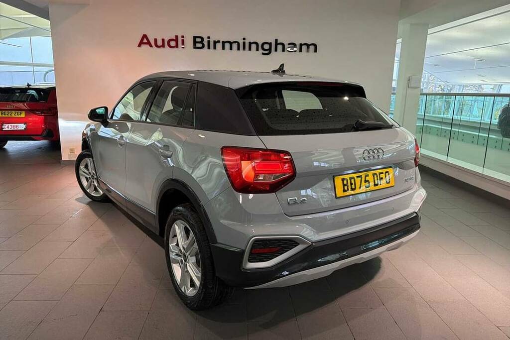 Audi Q2 35 Tfsi Sport S Tronic BD75DFO Grey #3