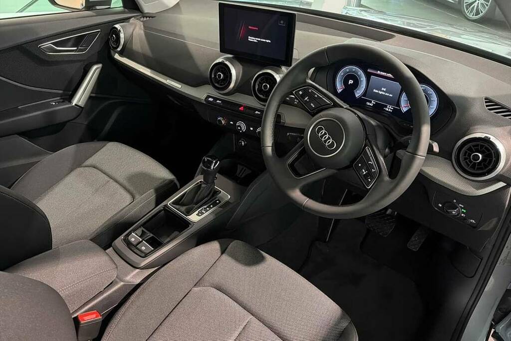 Audi Q2 35 Tfsi Sport S Tronic BD75DFO Grey #6