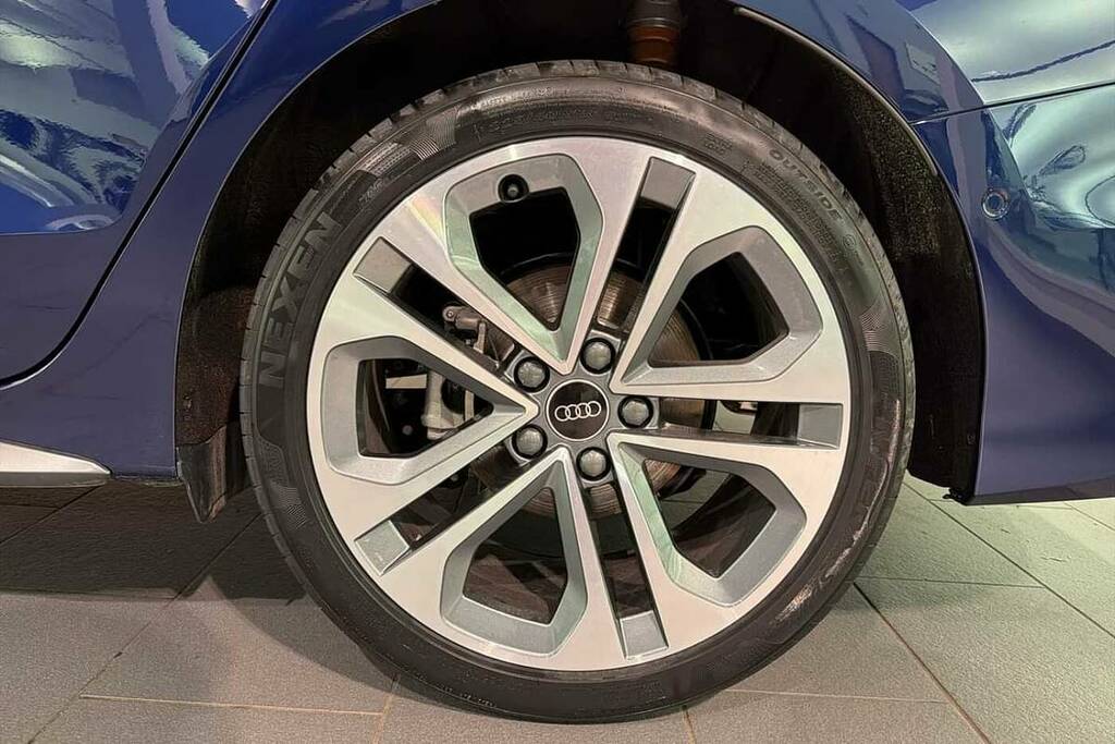 Audi A3 35 Tfsi S Line S Tronic BD75DFF Blue #5