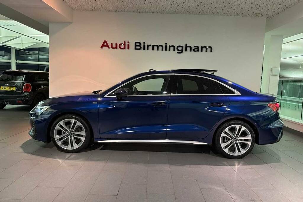 Audi A3 35 Tfsi S Line S Tronic BD75DFF Blue #4