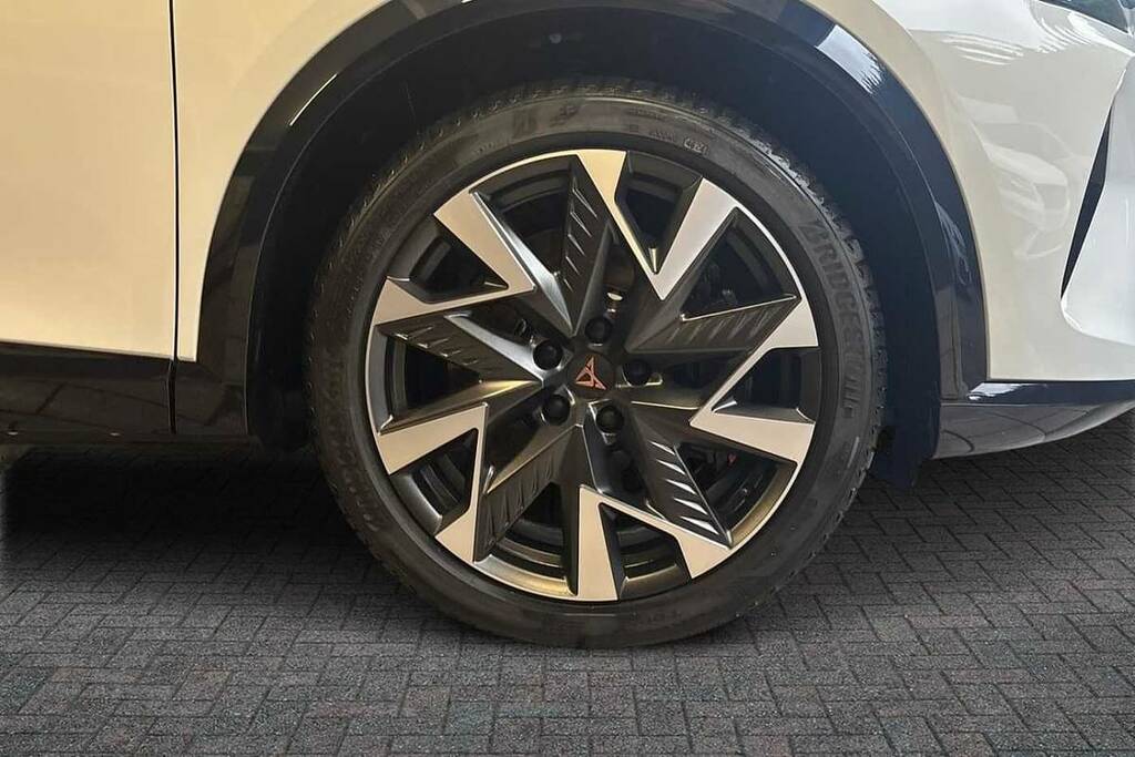 Cupra Formentor 2.0 Tsi 333 Vz1 Dsg 4Drive VK75DGV White #5