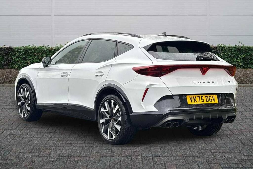 Cupra Formentor 2.0 Tsi 333 Vz1 Dsg 4Drive VK75DGV White #3