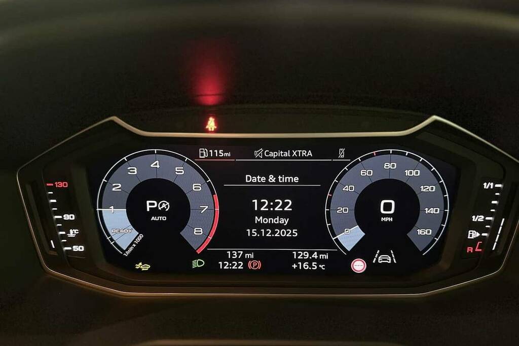 Audi A1 30 Tfsi Sport S Tronic Blue #6