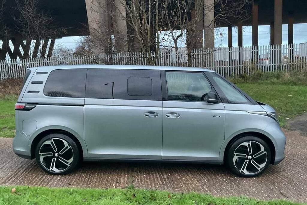 Volkswagen ID.Buzz 250Kw Gtx Pro 86Kwh 4Motion Lwb 6 Seat BD75ZGN Silver #4