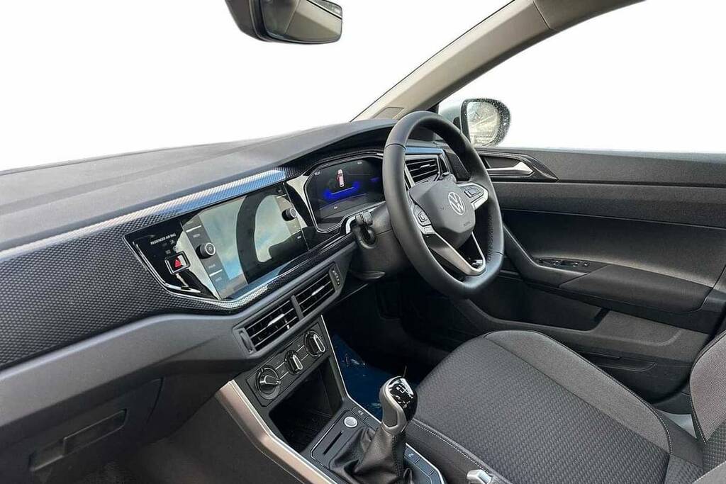 Volkswagen Taigo 1.0 Tsi Match VK75KVZ Silver #2