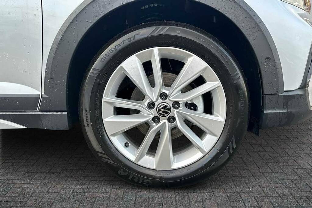Volkswagen Taigo 1.0 Tsi Match VK75KVZ Silver #5