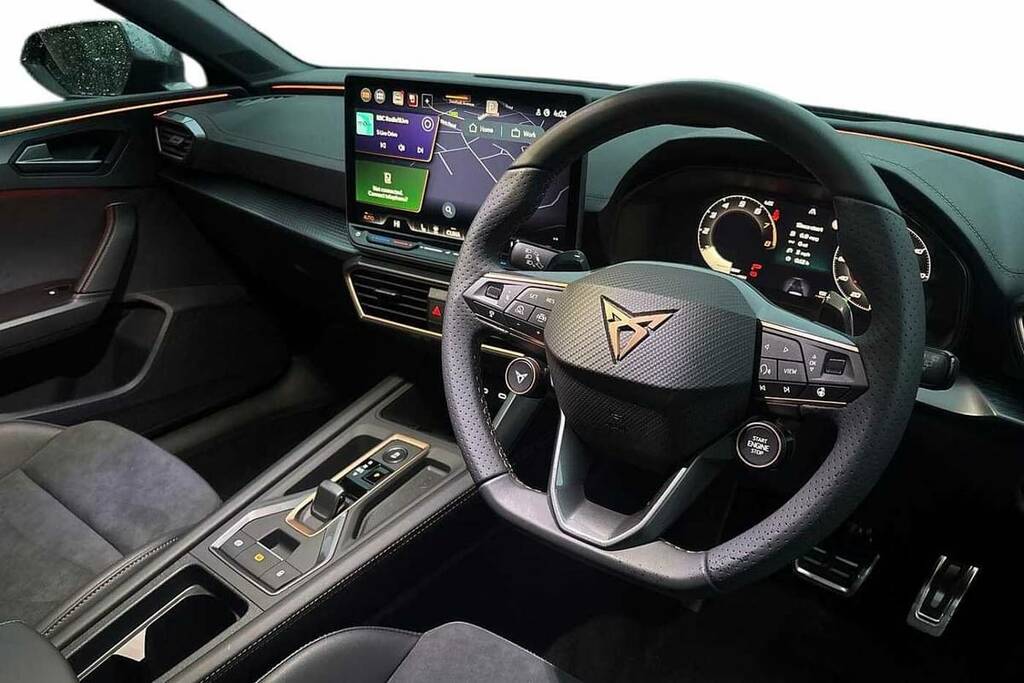 Cupra Leon 1.5 Etsi 150 V2 Dsg VX75UXE Black #6