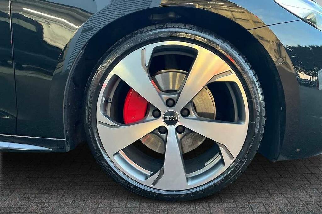 Audi A5 2.0 Tdi 204 Edition 1 S Tronic BV75EXP Black #5