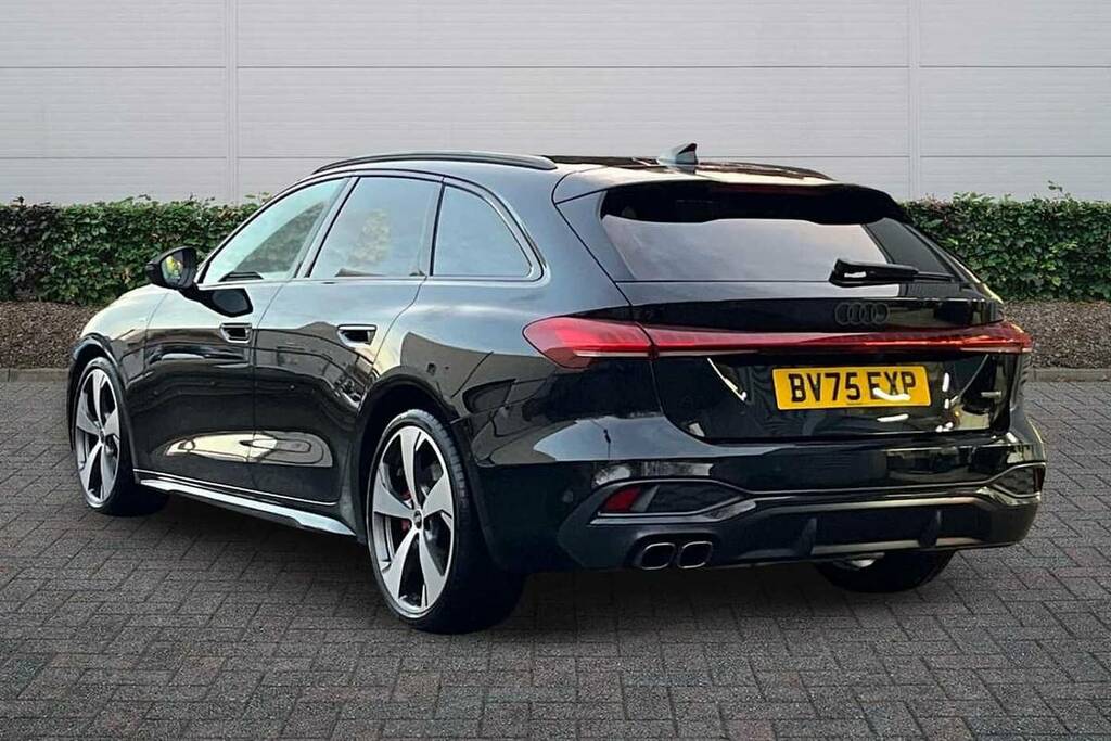 Audi A5 2.0 Tdi 204 Edition 1 S Tronic BV75EXP Black #3