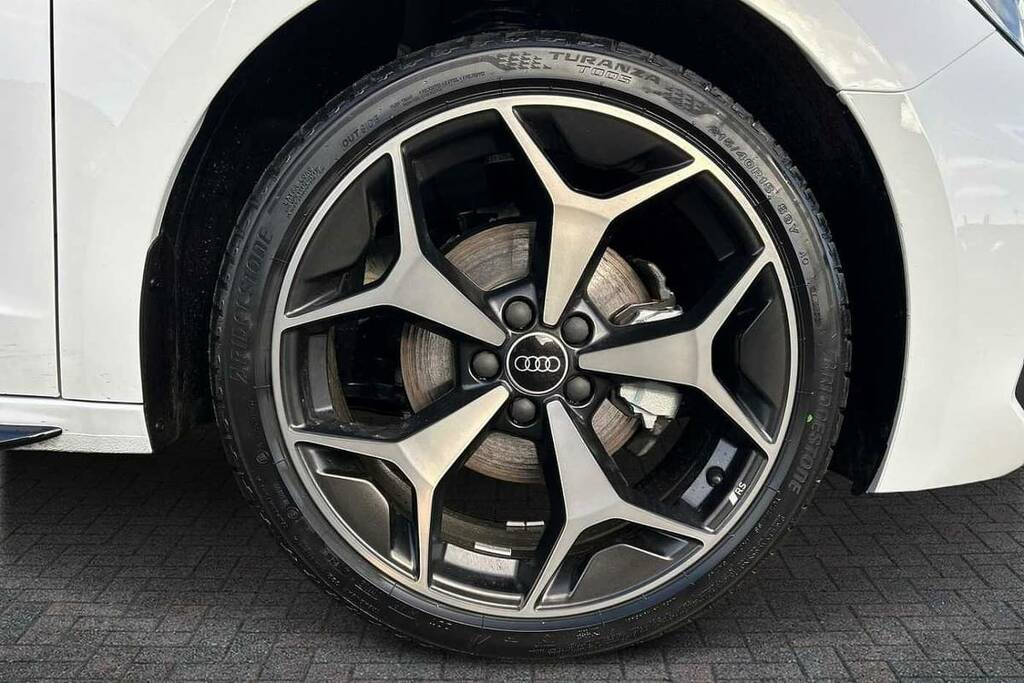 Audi A1 30 Tfsi Black Edition S Tronic VK75TVW White #5