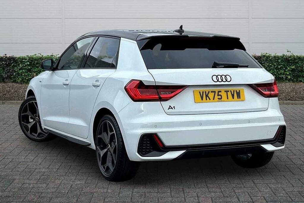 Audi A1 30 Tfsi Black Edition S Tronic VK75TVW White #3