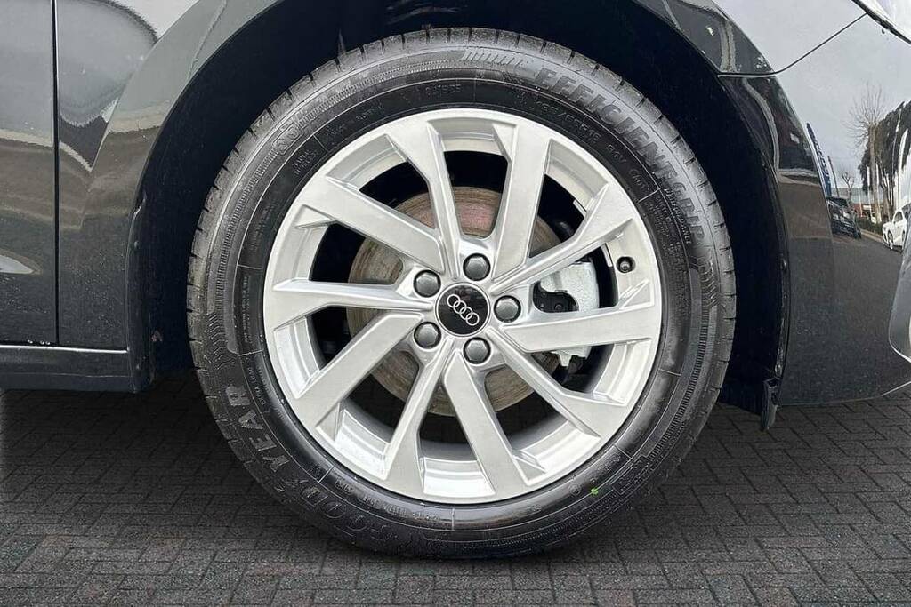 Audi A1 30 Tfsi Sport S Tronic VK75YUN Black #5
