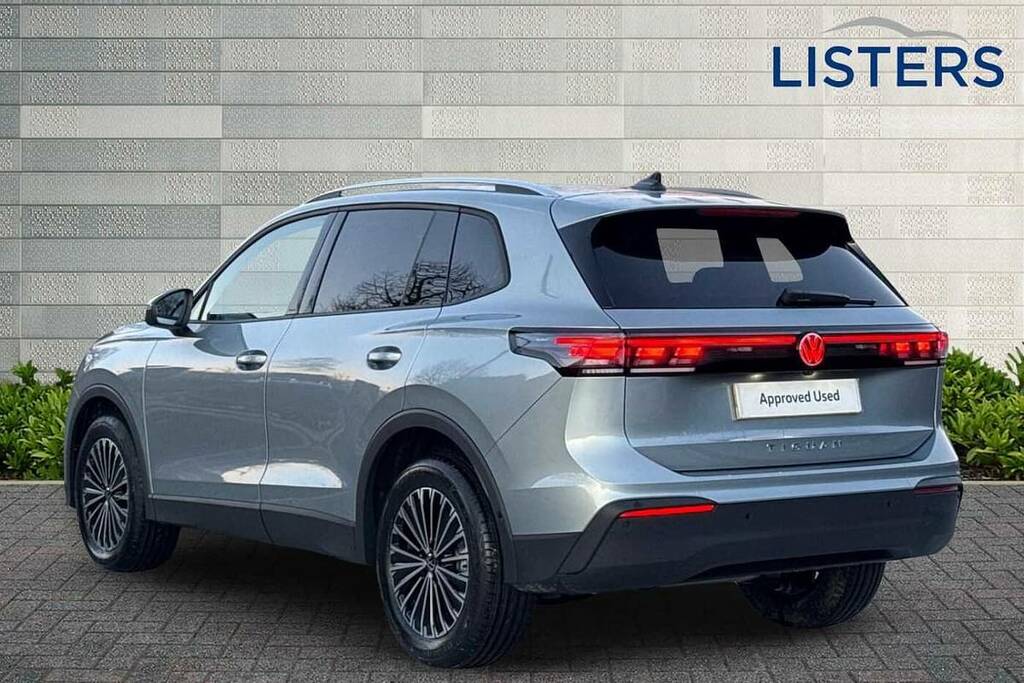 Volkswagen Tiguan 2.0 Tdi Match Dsg Silver #3
