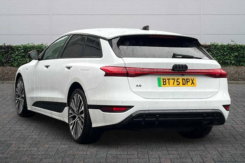 Audi A6 E-tron Avant 210Kw 83Kwh Edition 1 BT75DPX White #3