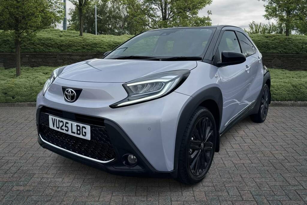 Toyota Aygo X 1.0 Vvt-i Jbl Edition VU25LBG  #3