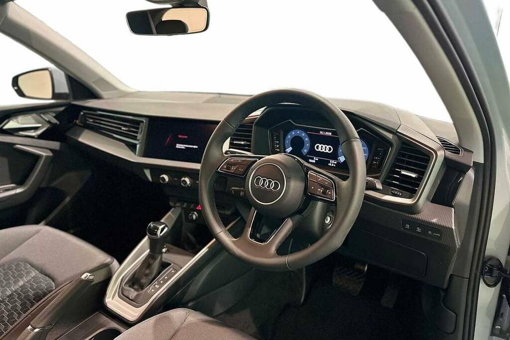 Audi A1 30 Tfsi Sport S Tronic BL75XGY Grey #6