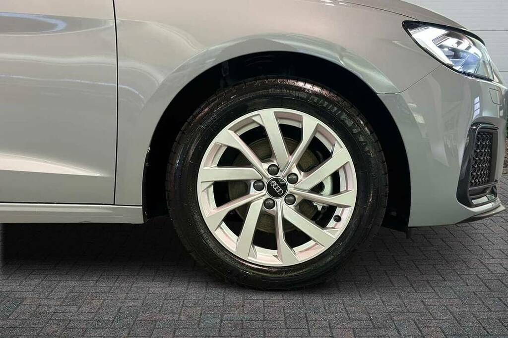 Audi A1 30 Tfsi Sport S Tronic BL75XGY Grey #5